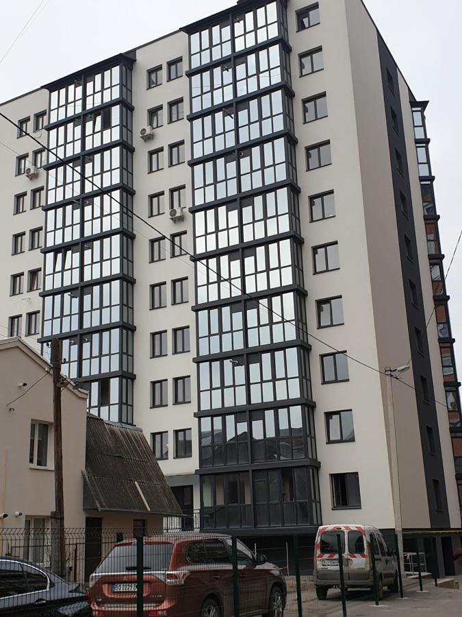 Стильна Квартира-Студія В Центрі Міста На Набережній Τερνόπιλ Εξωτερικό φωτογραφία